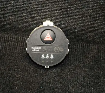 Toyota Yaris Hazard light switch 839500D050A