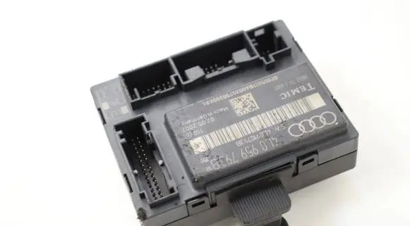 Audi Q7 4L Door control unit/module 4L0910793B 4L0959793B