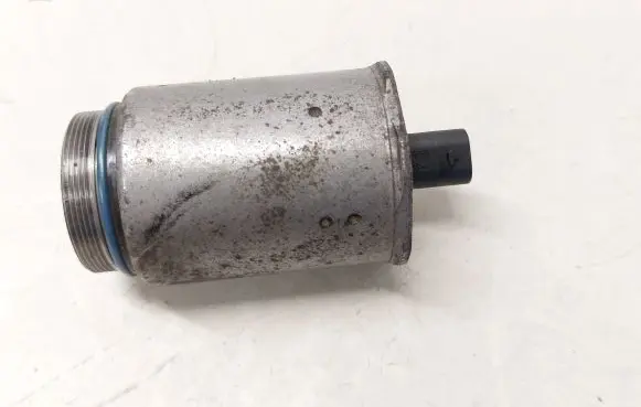 Mercedes-Benz CLA C117 X117 W117 Oil pressure relay A6511800115