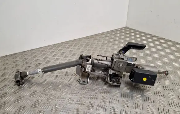 Steering wheel axle set