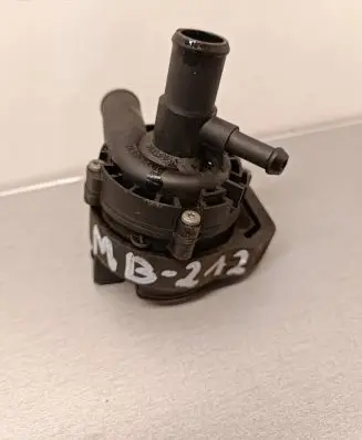 Mercedes-Benz E W212 Electric auxiliary coolant/water pump 02775812