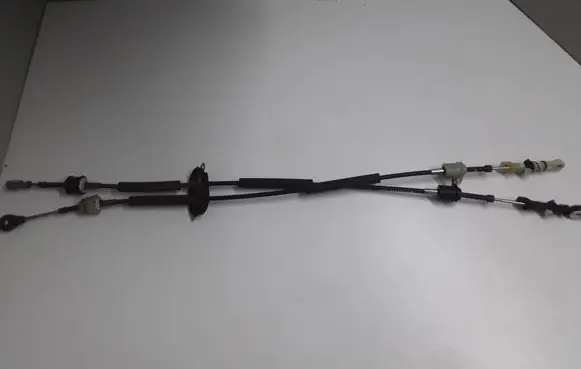 Opel Mokka Gear shift cable linkage 55595072
