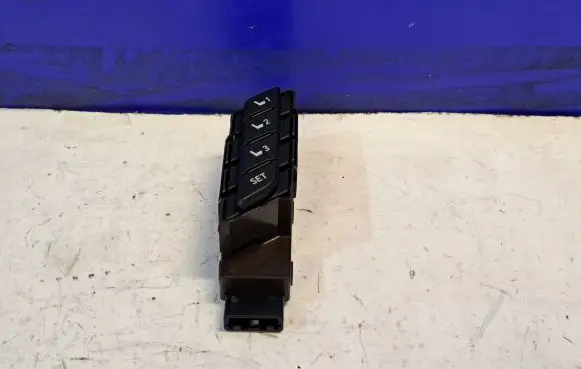 Lexus RX 450H Seat control switch 15D394L