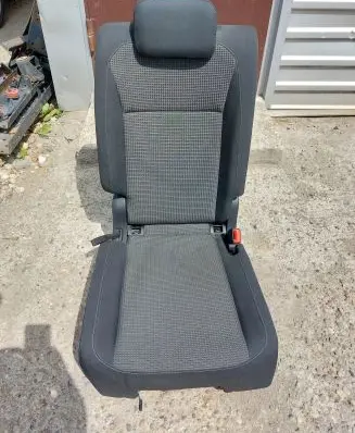 Volkswagen Tiguan Rear seat 