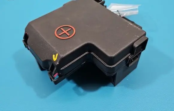 Positive cable (battery)