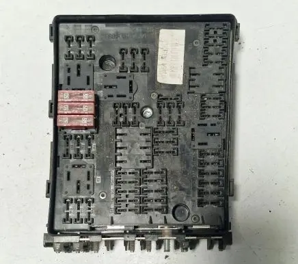 Volkswagen Golf IV Fuse module 1K0937124K 14514852o 014189861