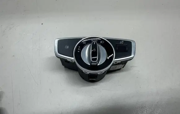 Mercedes-Benz E W238 Light switch A2229055500 3456 10137012