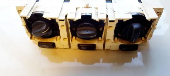 Volvo S40, V40 Climate control unit 61265799W08K 4970