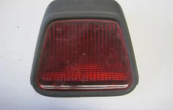 Mercedes-Benz E W210 Third/center stoplight 146554