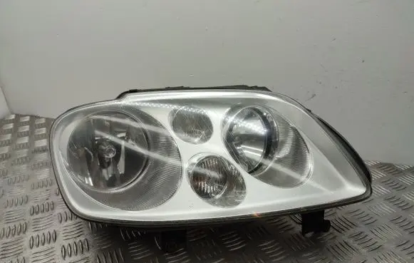 Volkswagen Touran I Headlight/headlamp