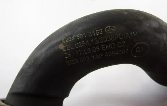Honda CR-V Engine coolant pipe/hose a2045013182