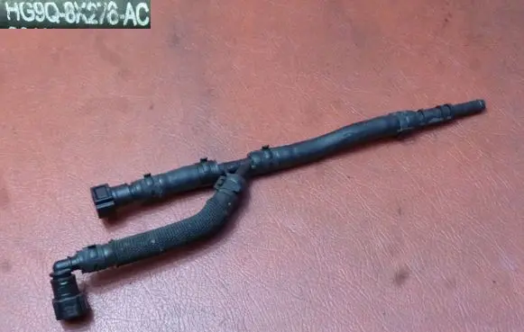Ford Galaxy Engine coolant pipe/hose HG9Q8K276AC