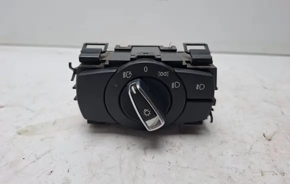 BMW 3 F30 F35 F31 Light switch 9169410 33600521 30110911389452