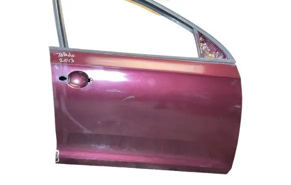 Seat Toledo IV (NH) Front door 5JA831312