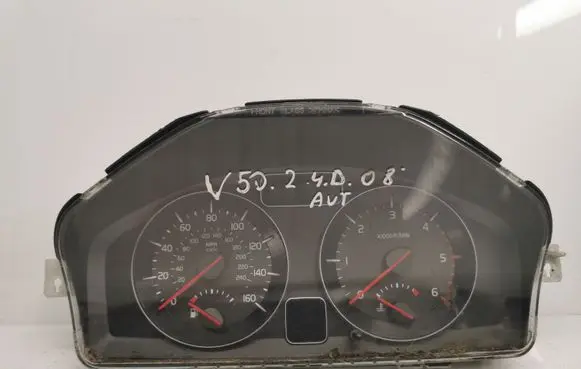 Volvo V50 Speedometer (instrument cluster) 31254774