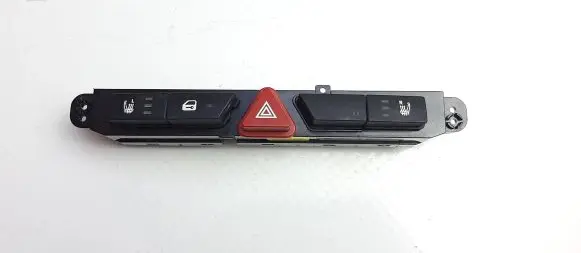 KIA Ceed Hazard light switch 202006302 M6722