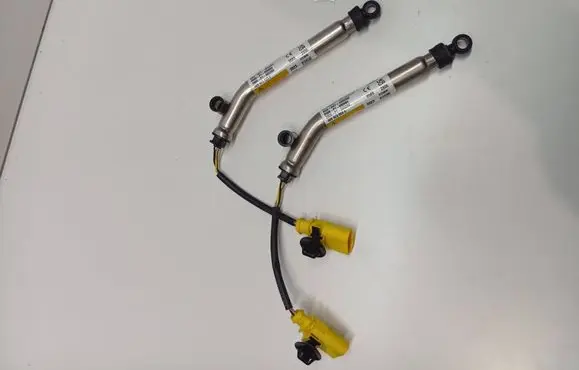 Audi A7 S7 4K8 Bonnet Pedestrian Airbag Actuator 0589P1000684 4K8823823E
