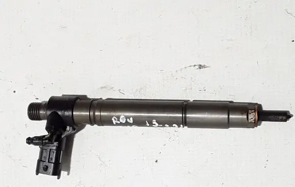 Fuel injector