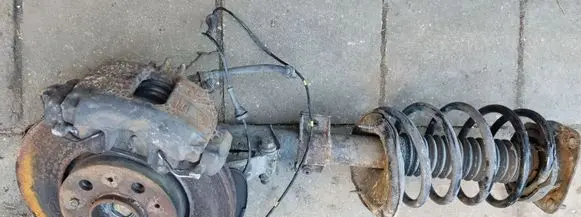 Volvo S80 Front shock absorber with coil spring 30683342