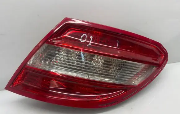 Rear/tail lights