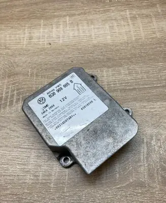 Volkswagen PASSAT B5.5 Airbag control unit/module 6Q0909605B 5WK42869