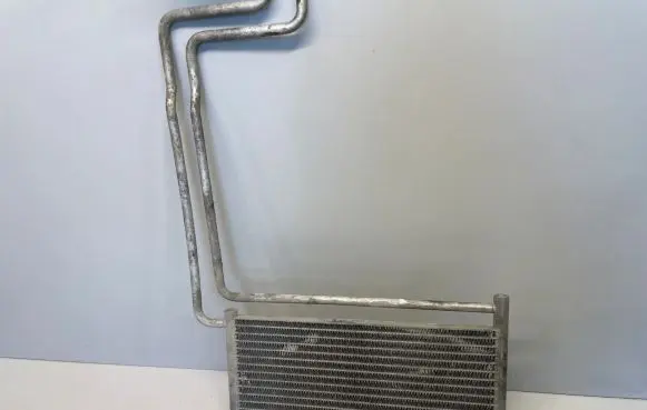 BMW 5 E39 Engine oil radiator 172217407980 17407980