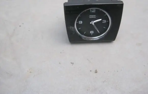 Audi A8 S8 D4 4H Clock 4H0919204G
