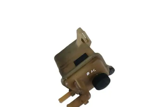 Mazda 3 I Power steering fluid tank/reservoir 