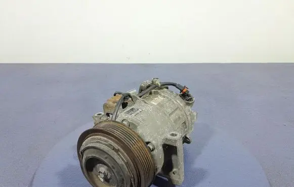 Nissan Qashqai Air conditioning (A/C) compressor (pump) 926004PB0A