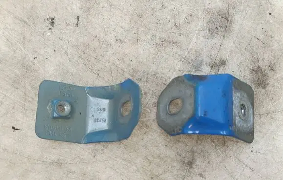 Audi A3 8Y Fender mounting bracket 8Y0821469