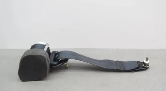 Fiat 500 Rear seatbelt 07354925770