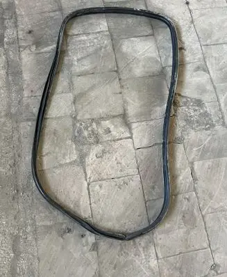 Peugeot 4007 Rear door rubber seal (on body) 