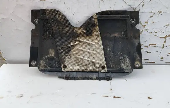 Dacia Dokker Engine splash shield/under tray 