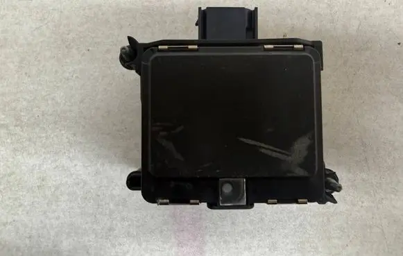 Suzuki Swift III Distronic sensor radar 33943-81S02 3394381S02 0203303225