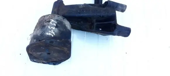 Alfa Romeo 156 Engine mount bracket 46744461