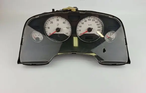 Opel Zafira A Speedometer (instrument cluster) 24461761JN