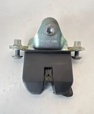 Skoda Octavia Mk2 (1Z) Tailgate/trunk/boot lock/catch/latch 1Z5827501D