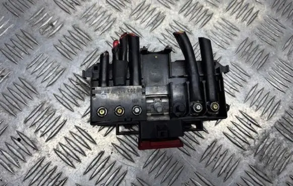 Mercedes-Benz C W203 Positive cable (battery) A2035450803