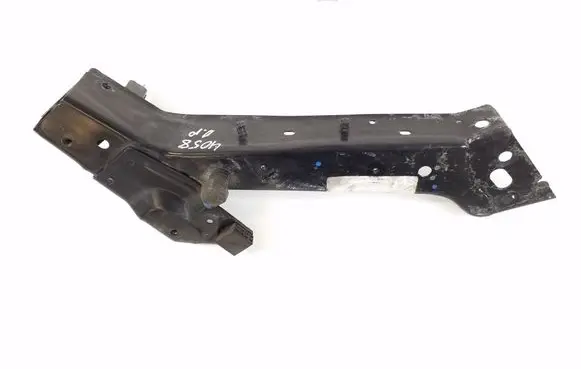 Jeep Grand Cherokee Headlight/headlamp mounting bracket 68223547AB