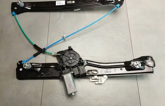 Sliding door window regulator with motor