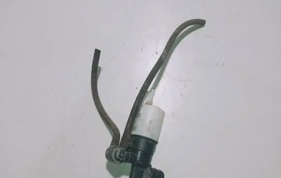 Citroen C5 Windscreen/windshield washer pump 8200067015 9641553880