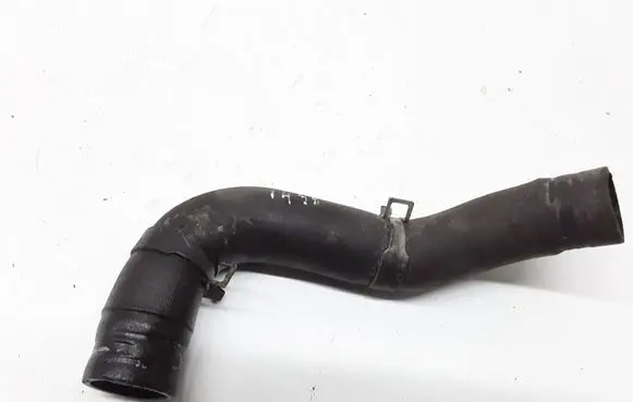 Nissan X-Trail T30 Engine coolant pipe/hose