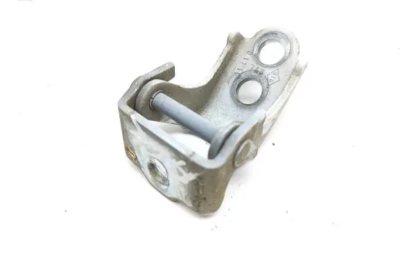 Renault Talisman Rear door lower hinge