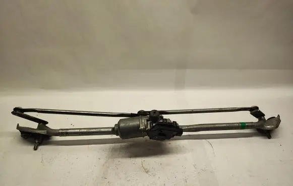 Dodge Challenger Front wiper linkage and motor 05028756AD