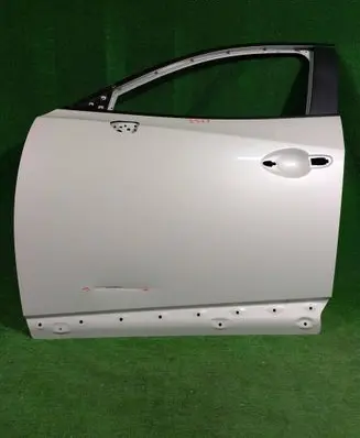 Mazda CX-3 Front door