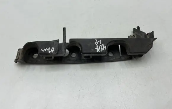 Peugeot 407 Front bumper mounting bracket 9644645780