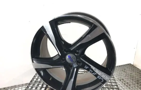 Volvo C30 R18 alloy rim 