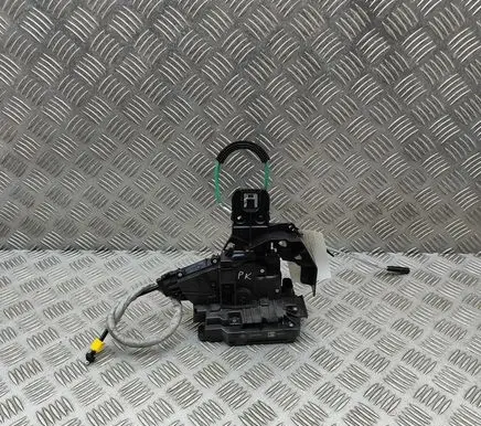 Mercedes-Benz GLC X253 C253 Coupe door lock (next to the handle) A2220063999