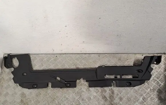Toyota Auris 150 Radiator trim 5314102020