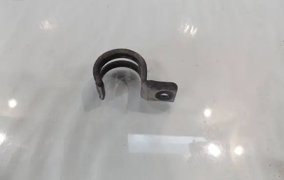 Hyundai i30 Engine mounting bracket
